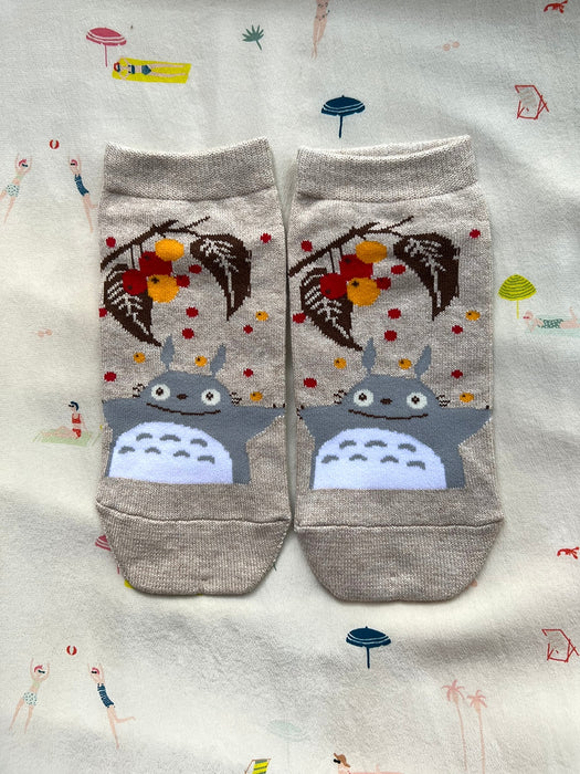 My Neighbor Totoro "Totoro Falling Fruits" Ankle Socks